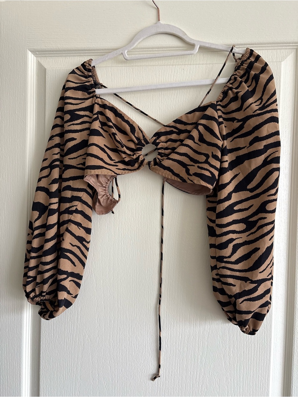Tiger Print Set! - Picture 2 of 3